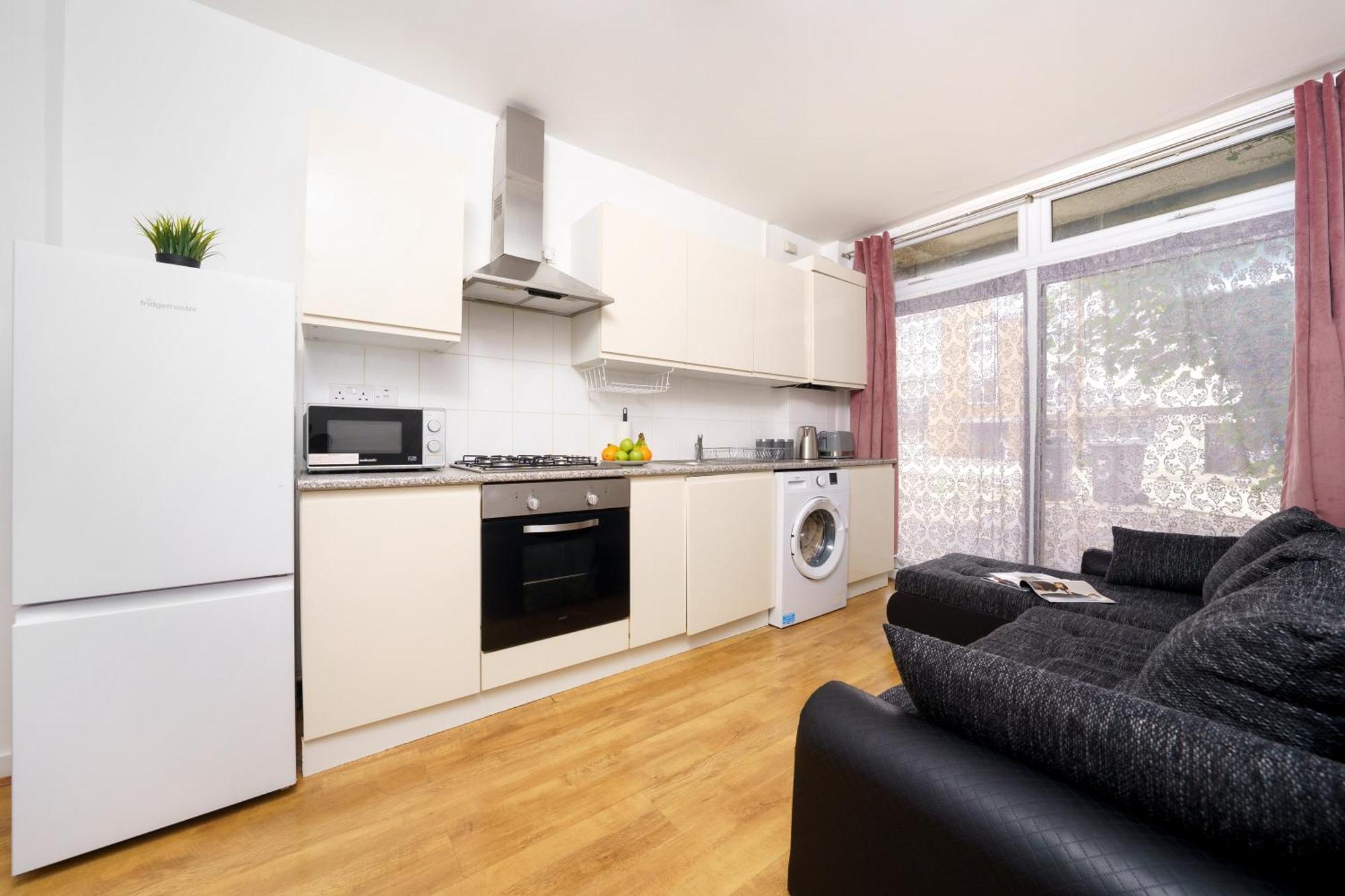 Cozy 2-Bed Garden Flat, Wembley Apartment London Exterior photo